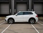 Volkswagen Tiguan R-Line Business 1.4 TSI eHybrid 245pk Automaat SCHUIF-DAK | DODE HOEK | 19''LM | ADAPT. CRUISE | PDC + CAM. | DAB