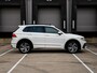 Volkswagen Tiguan R-Line Business 1.4 TSI eHybrid 245pk Automaat SCHUIF-DAK | DODE HOEK | 19''LM | ADAPT. CRUISE | PDC + CAM. | DAB