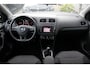 Volkswagen Polo 1.0 MPI Comfortline - 5DRS - STOEL VERWARMING - PDC RONDOM - D.RIEM VERVANGEN - DEALER OH!