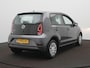 Volkswagen Up! 1.0 / Cruise / Camera / Climate