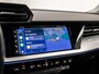 Audi A3 Sportback 30 TFSI Sport Automaat (SCHUIFDAK, BLACK EDITION, APPLE CARPLAY, GROOT NAVI, ADAPTIVE CRUISE, SFEERVERLICHTING, GETINT GLAS, SPORTSTOELEN, DAKRAILS, LED KOPLAMPEN, NIEUWSTAAT)