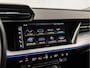 Audi A3 Sportback 30 TFSI Sport Automaat (SCHUIFDAK, BLACK EDITION, APPLE CARPLAY, GROOT NAVI, ADAPTIVE CRUISE, SFEERVERLICHTING, GETINT GLAS, SPORTSTOELEN, DAKRAILS, LED KOPLAMPEN, NIEUWSTAAT)