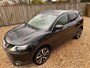 Nissan Qashqai 1.2 Tekna Navigatie & Camera & Panorama & Leder