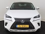 Lexus NX 300h AWD Luxury Line | Panoramadak | Trekhaak | Elektrisch Bedienbare Stoelen |