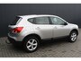 Nissan Qashqai 2.0 Tekna Premium - TREKHAAK - PANORAMADAK - XENON - 2e EIGENAAR