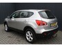 Nissan Qashqai 2.0 Tekna Premium - TREKHAAK - PANORAMADAK - XENON - 2e EIGENAAR