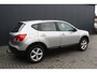 Nissan Qashqai 2.0 Tekna Premium - TREKHAAK - PANORAMADAK - XENON - 2e EIGENAAR