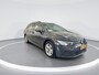 Volkswagen Golf Variant 1.0 eTSI 110pk DSG Life · Camera · Inklapbare Trekhaak · Apple/Android Car Play · Navigatie · Verkeersbord Detectie · ACC · Garantie t/m 28-03-2027 of 100.000km