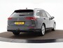 Volkswagen Golf Variant 1.0 eTSI 110pk DSG Life · Camera · Inklapbare Trekhaak · Apple/Android Car Play · Navigatie · Verkeersbord Detectie · ACC · Garantie t/m 28-03-2027 of 100.000km