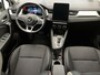 Renault Captur 1.6 E-Tech Plug-in Hybrid 160 Intens / Groot Scherm / Navigatie / All Seasonbanden / Trekhaak / Climate Control / Stoelverwarming / Cruise Control / Half Lederen Bekleding /