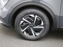 Kia Sportage 1.6 T-GDi MHEV ComfortLine | LMV | Parkeer sensoren | Virtual cockpit | Navigatie | Climate control | Camera | Stoel/Stuur verwarming | Bluetooth | Cruise control