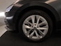 Skoda Octavia Combi 1.5 e-TSI Business Edition Plus 150 pk Automaat (DSG) | Verlengde garantie | Navigatie | Parkeersensoren | Adaptieve cruise control | Autom. airco (3 zones) | Stoelverwarming |