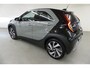Toyota Aygo X 1.0 VVT-i S-CVT Envy | Automaat | Multimedia | Climate Control | LED | Camera | Parkeersensoren | Lichtmetalen Velgen | Cruise Control | NL Auto