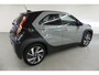 Toyota Aygo X 1.0 VVT-i S-CVT Envy | Automaat | Multimedia | Climate Control | LED | Camera | Parkeersensoren | Lichtmetalen Velgen | Cruise Control | NL Auto