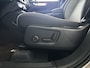 Volvo XC40 B4 Plus Dark | Parkeercamera | Stoel- en Stuurverwarming | Harman Kardon | Trekhaak