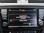 Skoda Octavia Combi 1.6 TDI Greentech Ambition Business 2e EIGENAAR! DEALER ONDERHOUDEN! CARPLAY/ANDROID! NAVI! CRUISE! LM VELGEN! TREKHAAK!
