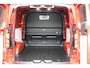 Ford Transit Custom L2H1 Dubbel Cabine 2.0Tdci 170Pk Aut. | Limited | 360° Camera | 2x Schuifdeur | Spoilerpack | 19" | Artisan Red