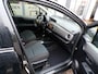 Toyota Yaris 1.3 VVT-i 5-Drs Automaat Black Line NIEUW MODEL,DEALER ONDERHOUDEN!