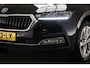 Skoda Octavia Combi 1.0 e-TSI Business Edition | TRAVEL PACK | STOELVERWARMING | DAB | APPLE | TREKHAAK | 17"