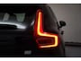 Volvo XC40 Recharge P8 AWD R-Design 3 fase [ Leder/Alcantara Stoelverwarming Camera ]
