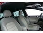 Volkswagen Golf 1.5 150PK TSI Highline Business R-Line. Camera, Adap Cruise, 18"LMV, StoelVerw, Haak 1500kg