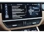Porsche Cayenne E-Hybrid 3.0 462Pk 8-Aut. | Luchtvering | Panoramadak | Sport-Chrono | BOSE-Sound | Leder | 21''