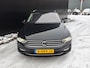 Volkswagen Passat Variant 1.5 TSI Business | Achterbank in delen neerklapbaar | Achteruitrijcamera | Apple Carplay/Android Auto|telefoonintegratie premium