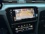 Volkswagen Passat Variant 1.5 TSI Business | Achterbank in delen neerklapbaar | Achteruitrijcamera | Apple Carplay/Android Auto|telefoonintegratie premium