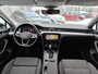 Volkswagen Passat Variant 1.5 TSI Business | Achterbank in delen neerklapbaar | Achteruitrijcamera | Apple Carplay/Android Auto|telefoonintegratie premium