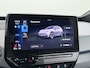 Volkswagen ID.3 First Plus 58kWh SOH 91% Adap.Cruise Apple Carplay Android Lmv 19" Navi Camera Pdc Stoel+Stuurverwarming Keyless Advanced Matrix Led + Dynamisch Led Achterlicht en Isofix DAB Privacy Glas Rijstrooksensor SOH 91% 1e Eigenaar Origineel Nederlandse Auto