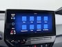Volkswagen ID.3 First Plus 58kWh SOH 91% Adap.Cruise Apple Carplay Android Lmv 19" Navi Camera Pdc Stoel+Stuurverwarming Keyless Advanced Matrix Led + Dynamisch Led Achterlicht en Isofix DAB Privacy Glas Rijstrooksensor SOH 91% 1e Eigenaar Origineel Nederlandse Auto