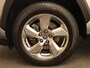 Toyota RAV4 2.5 Hybrid AWD Business Intro ELEKTRISCHE ACHTERKLEP - DODEHOEK DETECTIE - VASTE TREKHAAK (1650 KG GEREMD) - VIERWIELAANDRIJVING - KEYLESS ENTRY/START - ACHTERUITRIJCAMERA - CRUISE CONTROL ADAPTIEF - BLUETOOTH TELEFOONVOORBEREIDING - EXTRA GETINT GLAS ACHTER - NAVIGATIESYSTEEM FULL-MAP - LEDEREN BEKLEDING