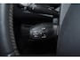 Peugeot 3008 1.6 VTi Première Lage km stand, Trekhaak