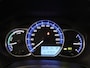 Toyota Yaris 1.5 Hybrid Trend - ORIGINEEL NEDERLANDSE AUTO - AFKOMSTIG VAN 2E EIGENAAR - VOLLEDIG ONDERHOUDEN - ALLE BOEKJES AANWEZIG- NAVIGATIE - CLIMATE CONTROL - LEDEREN STUUR - BOTSWAARSCHUWINGSSYSTEEM - 15 INCH LICHT METALEN VELGEN