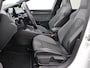 Volkswagen Golf 1.5 eTSI R-Line | Pano dak | Navigatie | Camera | Stoelverwarming | Harman Kardon | LED | ACC | 18" |