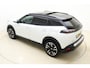 Peugeot e-2008 EV GT 50 kWh 3-Fase | Adaptive Cruise Control | Alcantara bekleding | Panorama dak | Keyless Entry & Start | Full LED | Stoelverwarming | Camera | Navigatie | 18'' LM Velgen | 1e Eigenaar