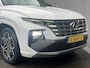 Hyundai Tucson 1.6 T-GDI PHEV N Line 4WD / Vaste Trekhaak 13-polig (Trekgewicht 1.350kg) / Stuur- en Stoelverwarming / Stoelverkoeling / 360° Camera / Apple Carplay & Android Auto / Elektrische Achterklep / Climate Control / Adaptieve Cruise Control / Elektrisch Verstelbare Voorstoelen / Navigatie full map /