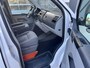 Volkswagen Transporter Kombi 2.0 TDI DSG Automaat L1H1 BTW en BPM vrij Airco Cruise control Marge Trekhaak PDC 1e eigenaar Ideaal voor ombouw naar camper Euro 5 Personenbus Kombi Combi Tourer Passenger Groepsvervoer Taxi