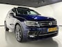 Volkswagen Tiguan 1.4 TSI ACT 150pk DSG|2x R-Line|Panodak|Trekhaak|Virtual|20inch|ACC|Camera|LED|Carplay|Keyless