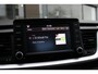 Kia Stonic 1.0 T-GDi DynamicLine | 1e Eigenaar | Dealeronderhouden | Navigatie | Achteruitrijcamera | Parkeersensoren | DAB+ | 17"LMV | !!