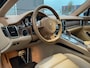 Porsche Panamera BWJ 2012 | 4.8 400PK 4S | LEER | SCHUIFDAK | BOSE | XENON | CAMERA | STOELVERW | SPORTCHRONO | 20'' VELGEN |