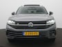 Volkswagen Touareg 3.0 TSi eHybrid 4MOTION R 462PK | Luchtvering | Panodak | 360 Camera | Nachtzicht