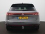 Volkswagen Touareg 3.0 TSi eHybrid 4MOTION R 462PK | Luchtvering | Panodak | 360 Camera | Nachtzicht