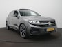 Volkswagen Touareg 3.0 TSi eHybrid 4MOTION R 462PK | Luchtvering | Panodak | 360 Camera | Nachtzicht