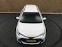 Toyota Corolla Touring Sports Hybrid 140 Active - ORIGINEEL NEDERLANDSE AUTO - ACHTERUITRIJCAMERA - AIRCO (AUTOMATISCH) - APPLE CARPLAY/ANDROID AUTO - BLUETOOTH TELEFOONVOORBEREIDING - CRUISE CONTROL ADAPTIEF - ELEKTRISCHE RAMEN VOOR EN ACHTER - LICHTMETALEN VELGEN - KEYLESS START - NAVIGATIESYSTEEM FULL MAP