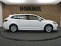 Toyota Corolla Touring Sports Hybrid 140 Active - ORIGINEEL NEDERLANDSE AUTO - ACHTERUITRIJCAMERA - AIRCO (AUTOMATISCH) - APPLE CARPLAY/ANDROID AUTO - BLUETOOTH TELEFOONVOORBEREIDING - CRUISE CONTROL ADAPTIEF - ELEKTRISCHE RAMEN VOOR EN ACHTER - LICHTMETALEN VELGEN - KEYLESS START - NAVIGATIESYSTEEM FULL MAP