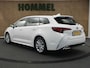 Toyota Corolla Touring Sports Hybrid 140 Active - ORIGINEEL NEDERLANDSE AUTO - ACHTERUITRIJCAMERA - AIRCO (AUTOMATISCH) - APPLE CARPLAY/ANDROID AUTO - BLUETOOTH TELEFOONVOORBEREIDING - CRUISE CONTROL ADAPTIEF - ELEKTRISCHE RAMEN VOOR EN ACHTER - LICHTMETALEN VELGEN - KEYLESS START - NAVIGATIESYSTEEM FULL MAP