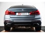 BMW 5-Serie 540i High Executive M-sport pakket - Schuifdak - Stoelventilatie - 20 inch - Nappa leder - Comfort Access - Achteruitrijcamera - Driving Assistant Plus - Comfortstoelen - Stoelverwarming - Verwarmd Stuurwiel - Head-up Display - HiFi Audio