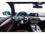 BMW 5-Serie 540i High Executive M-sport pakket - Schuifdak - Stoelventilatie - 20 inch - Nappa leder - Comfort Access - Achteruitrijcamera - Driving Assistant Plus - Comfortstoelen - Stoelverwarming - Verwarmd Stuurwiel - Head-up Display - HiFi Audio