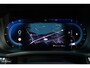 Volvo XC60 B4 Ultimate Bright | Adaptieve cruise | Panorama dak | Zwenkbare trekhaak | Head-up | Blis |